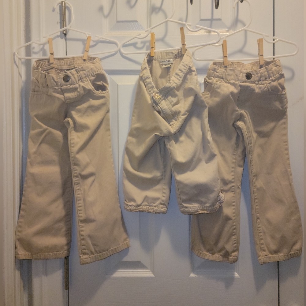 Girls khaki pants & capris bundle